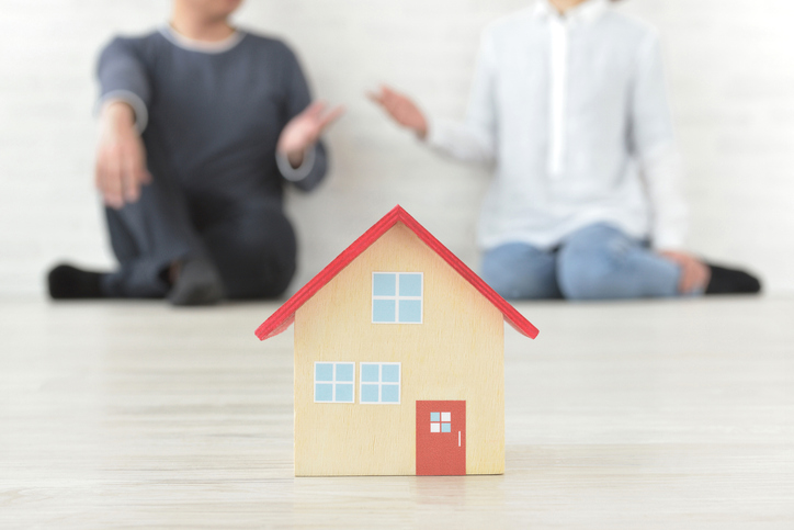 Marital Property in Minnesota: Can I Make My Spouse Move Out?